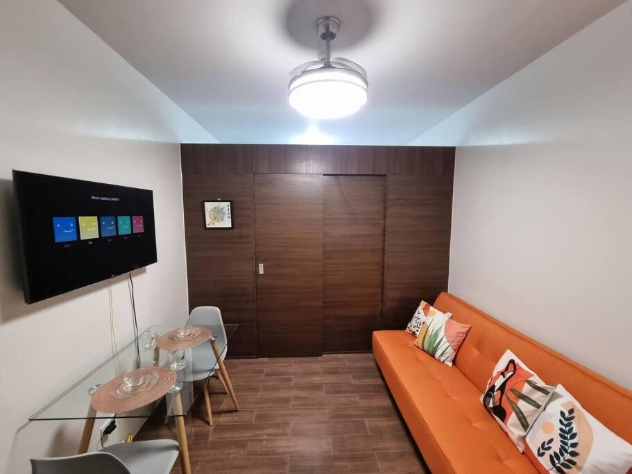 Great View 1 Bedroom Condo In Makati Near Trident Tower Manila Ngoại thất bức ảnh